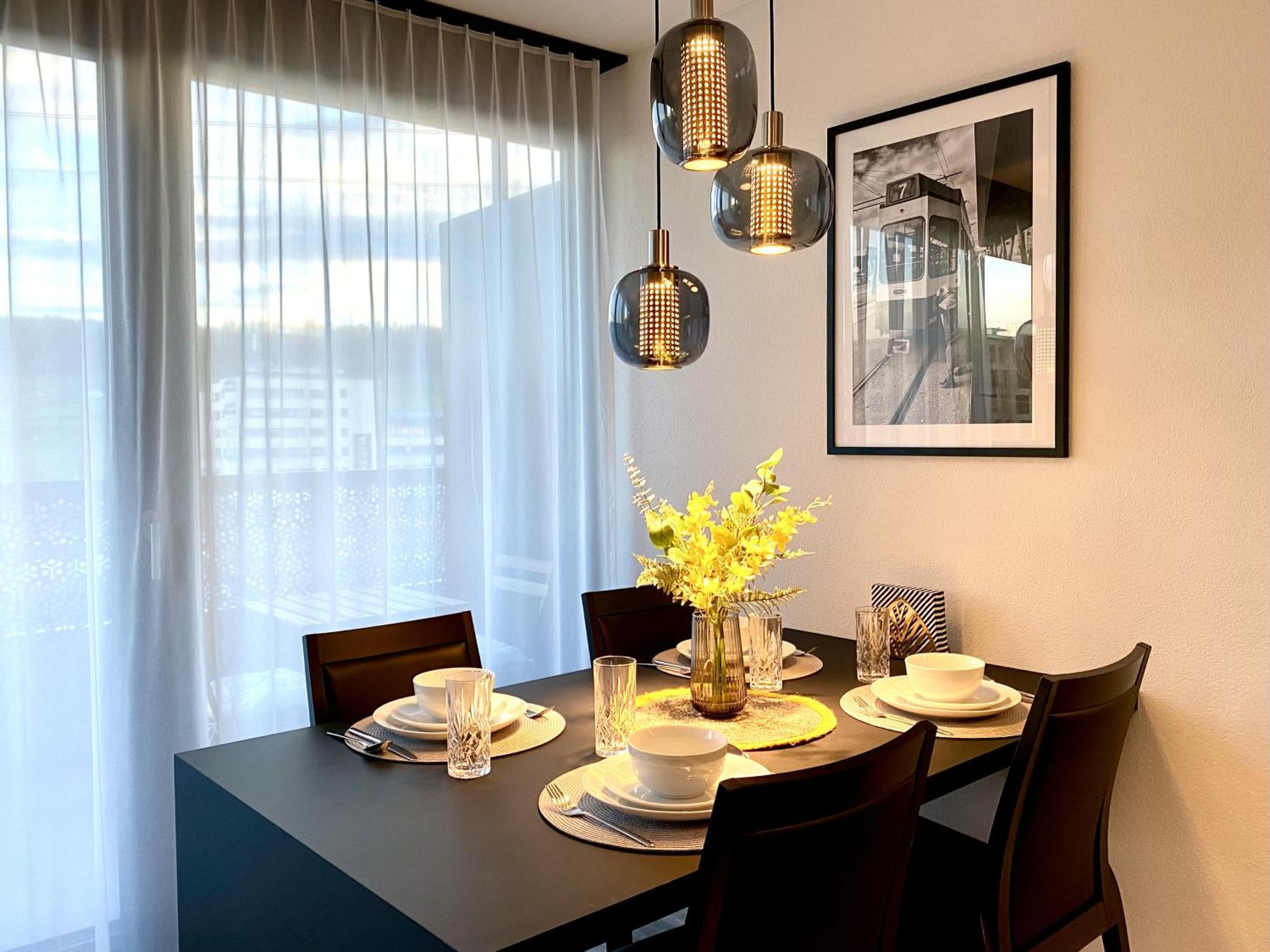 Glad Spot: - - Design - Netflix Appartement *