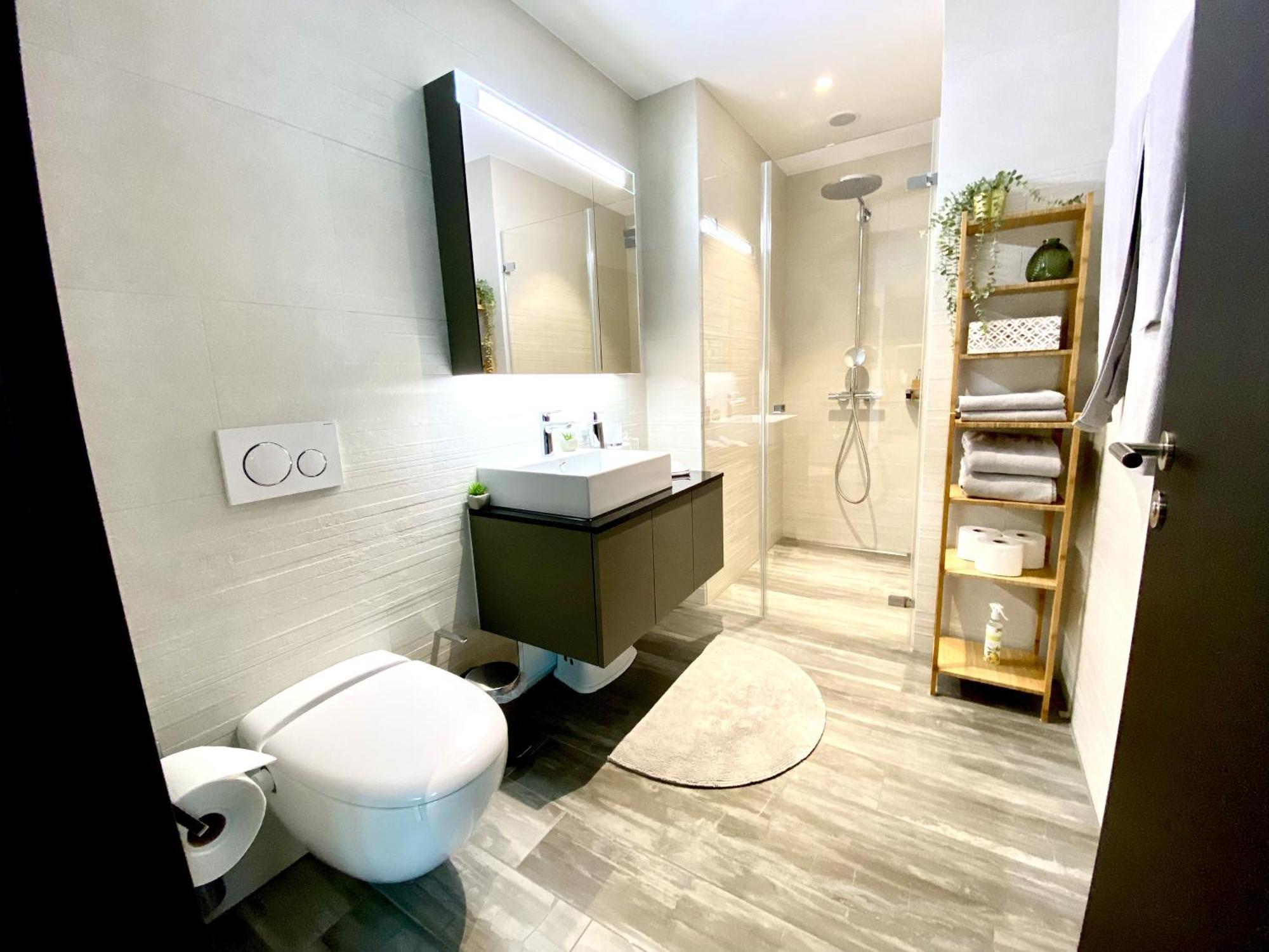 Glad Spot: - - Design - Netflix Apartmán *
