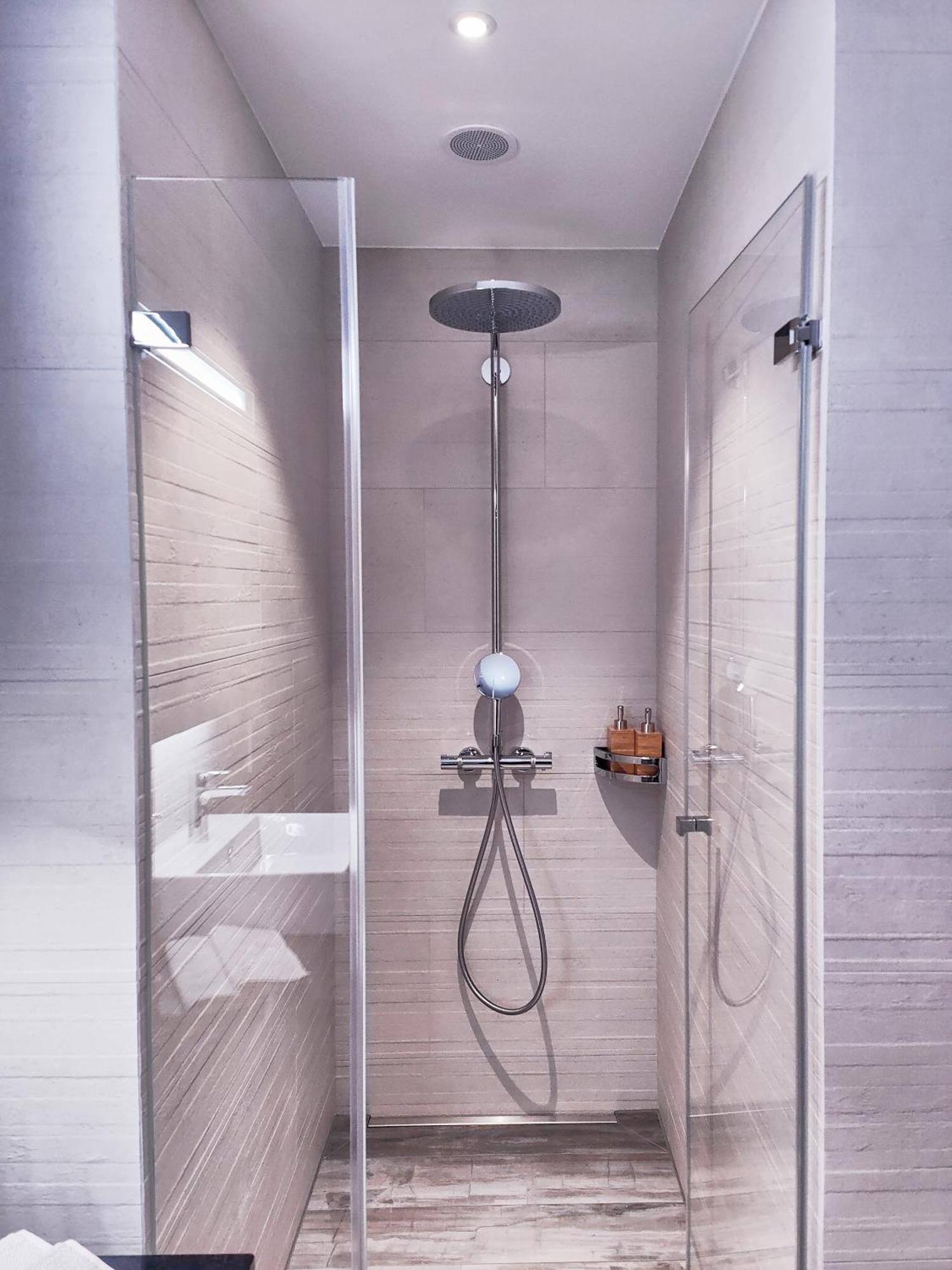 Glad Spot: - - Design - Netflix Appartement Zurich
